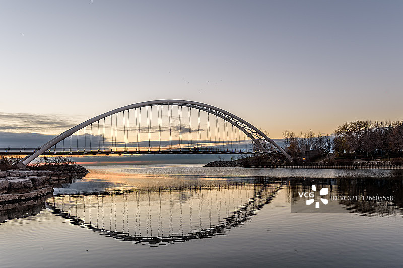 亨伯湾拱桥图片素材