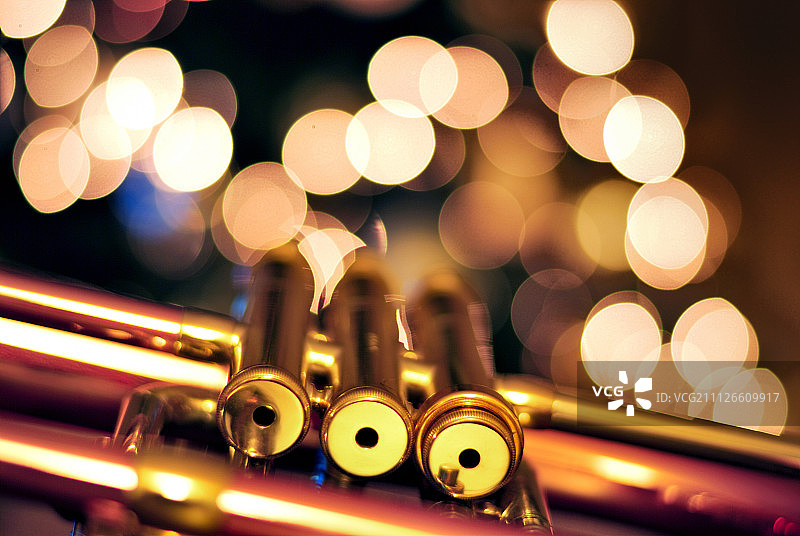 富鲁格号角活塞图片素材