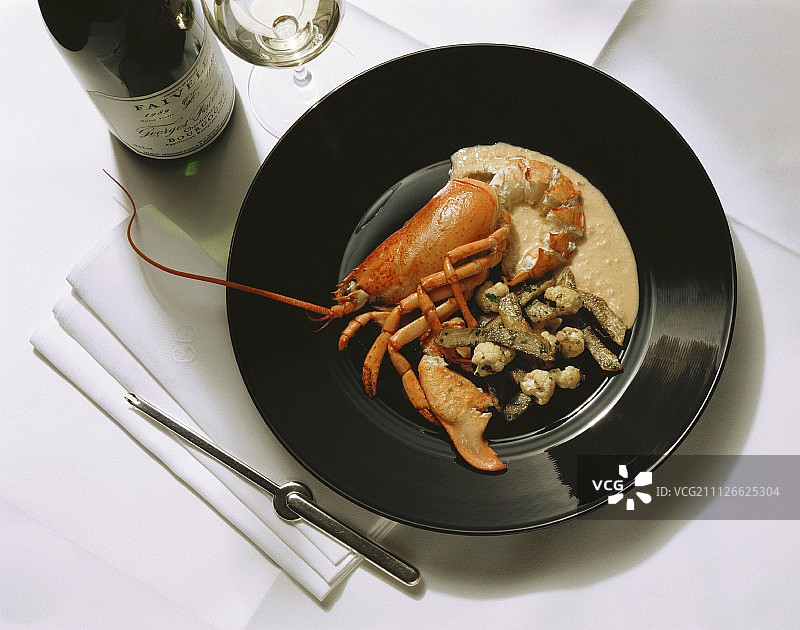 朝鲜蓟和菜花龙虾图片素材