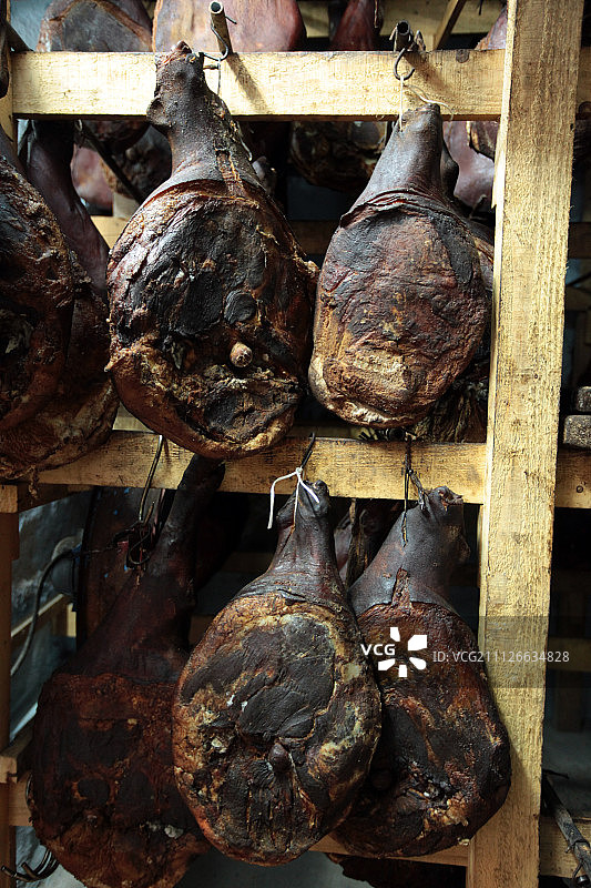 欧洲巴尔干黑山火腿图片素材