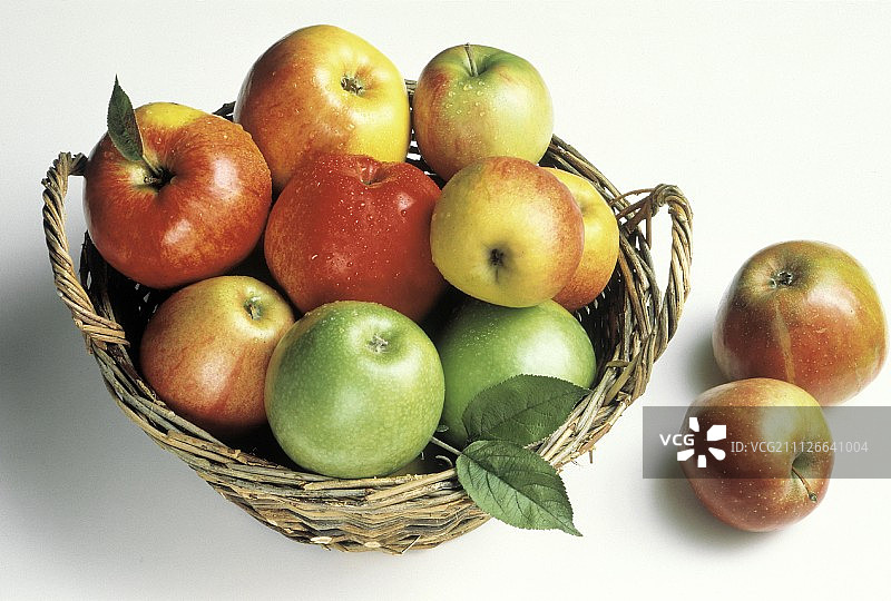 篮子里的各种苹果图片素材