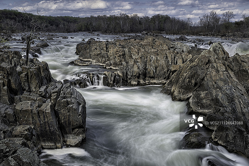 壮观的瀑布 5图片素材