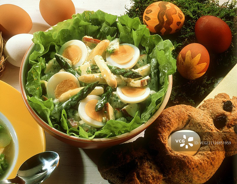 芦笋苹果鸡蛋沙拉配生菜图片素材