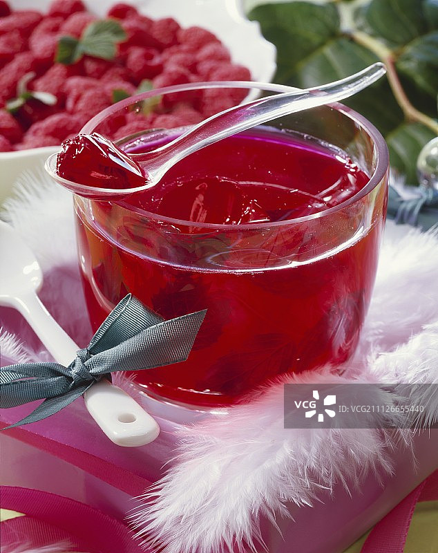 覆盆子柠檬香蜂草果冻图片素材