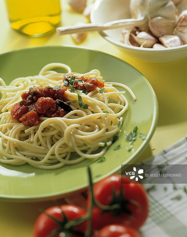 番茄蔬菜意面图片素材