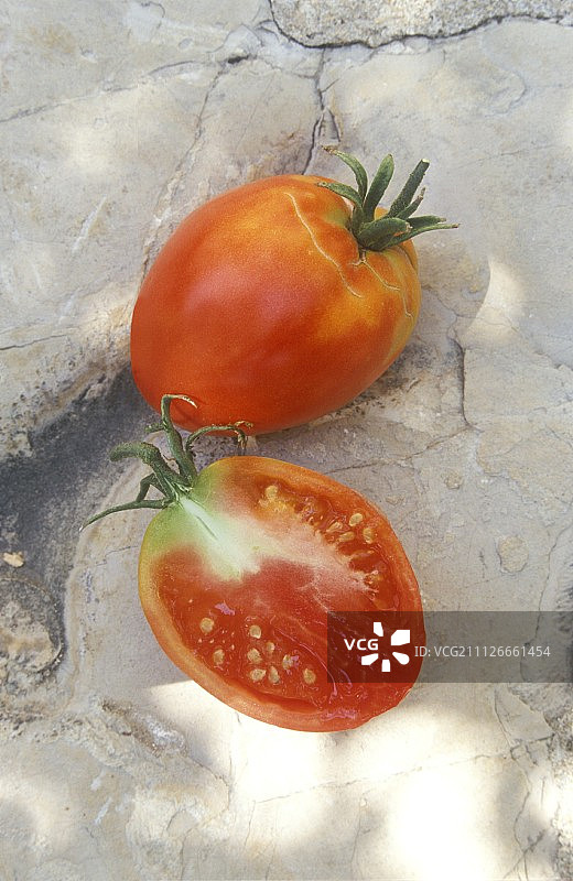 巨型牛心番茄图片素材