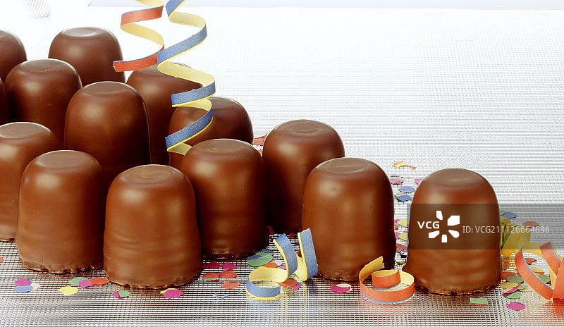 带派对装饰的巧克力棉花糖图片素材