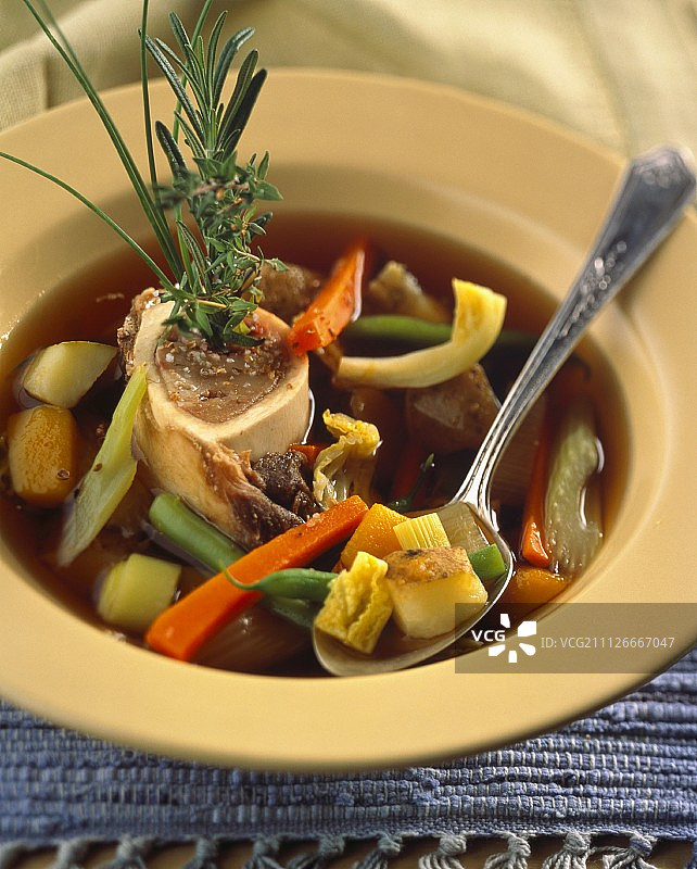 法式乡村蔬菜浓汤图片素材