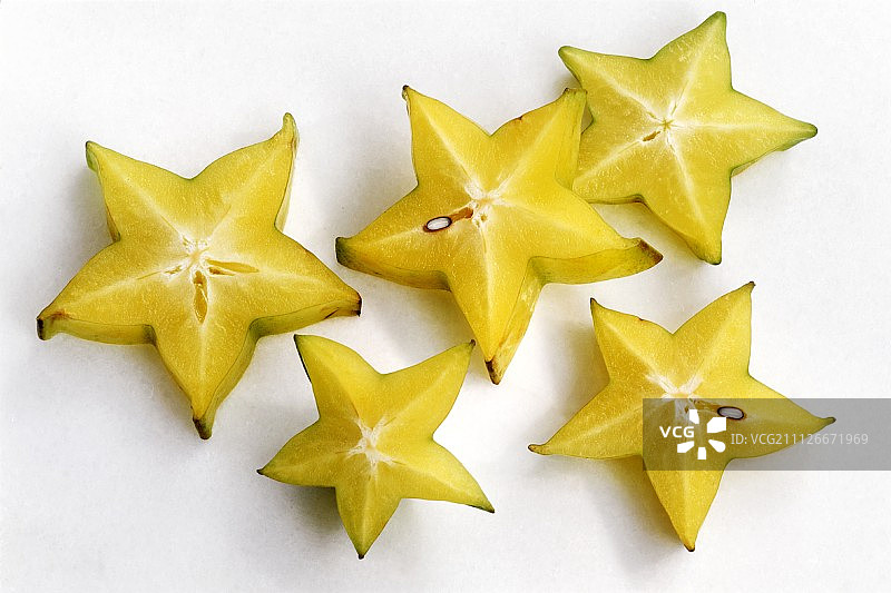 切开的杨桃图片素材