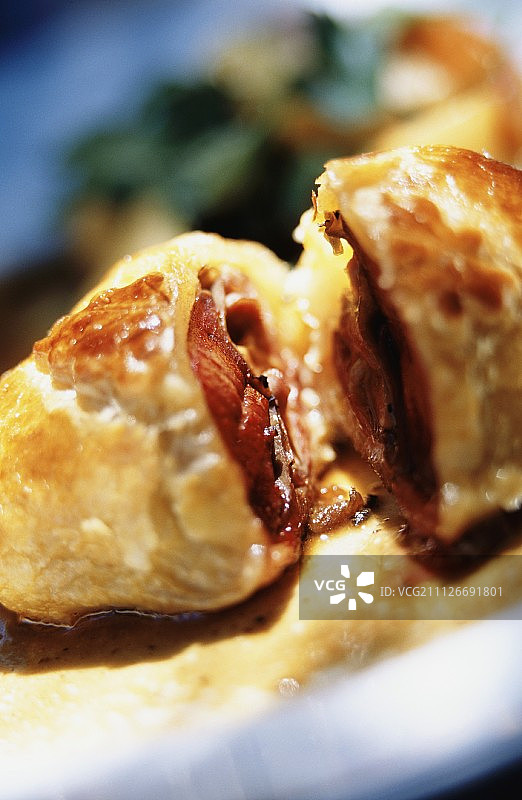 酥皮鸽子图片素材