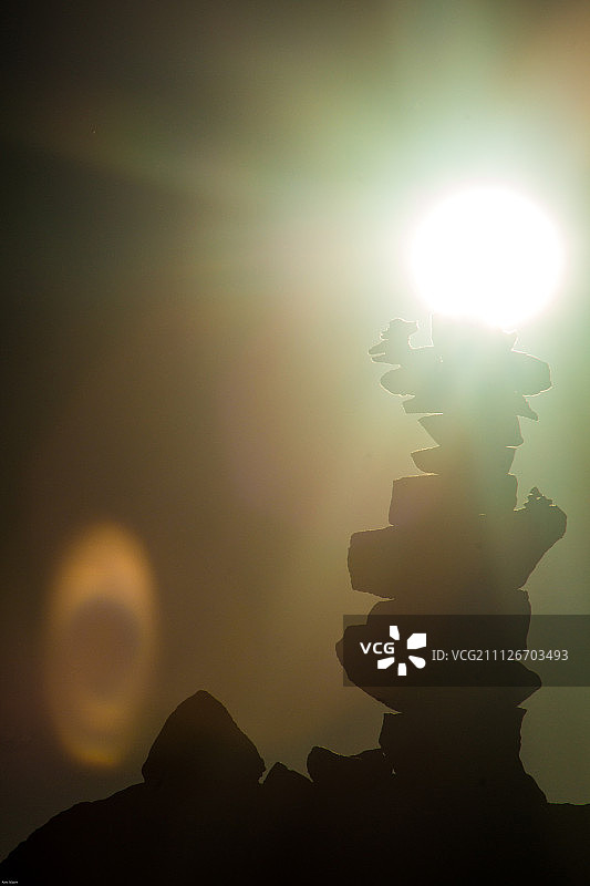 太阳塔图片素材