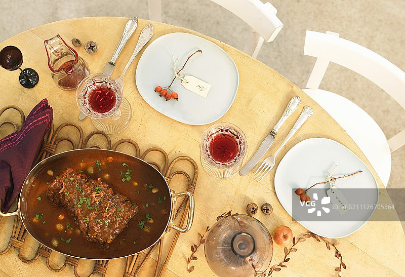 勃艮第红酒炖牛肉图片素材