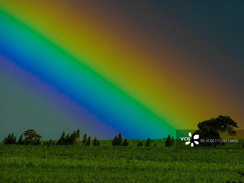 彩虹尽头的金罐图片素材