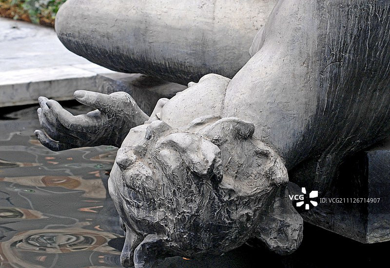 纽约现代艺术博物馆花园图片素材