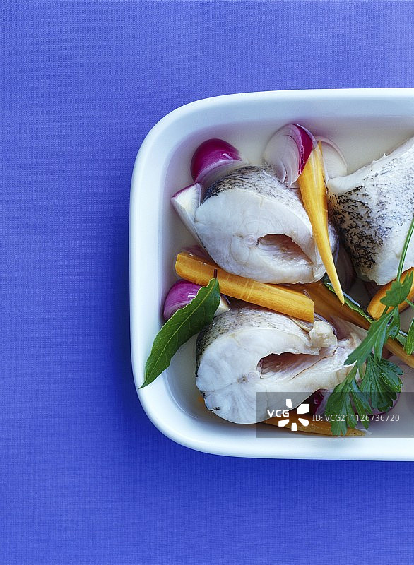 葡萄酒醋油鳕鱼图片素材