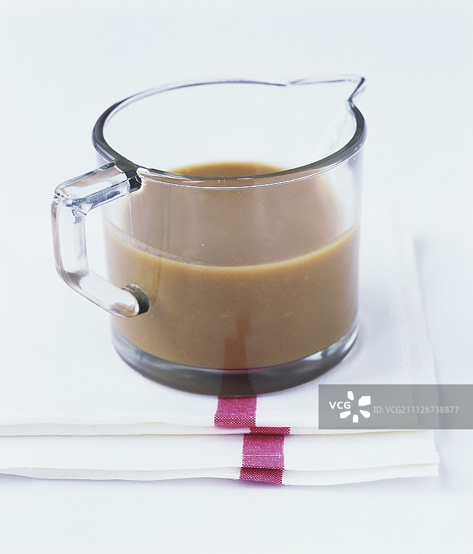 玻璃罐中的肉汁图片素材