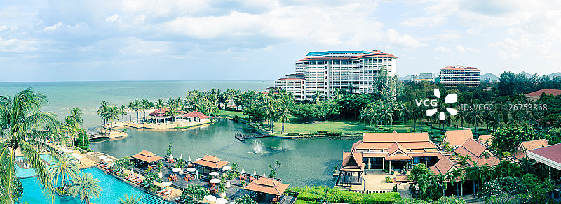 泰国华欣海滩夏季风光图片素材