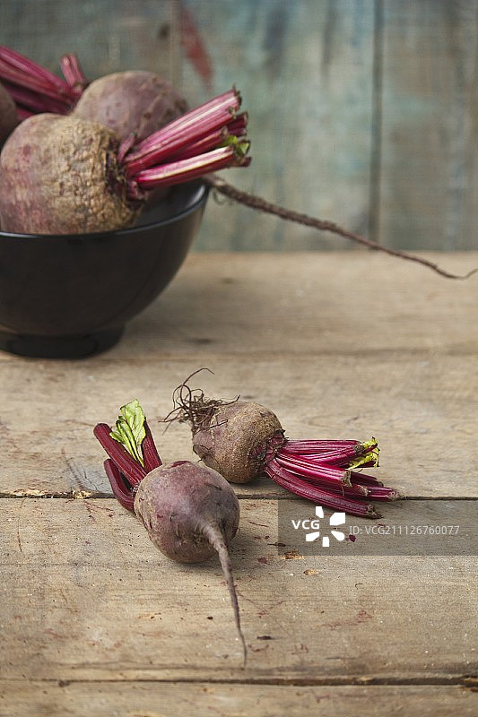从花园到餐桌的甜菜根图片素材