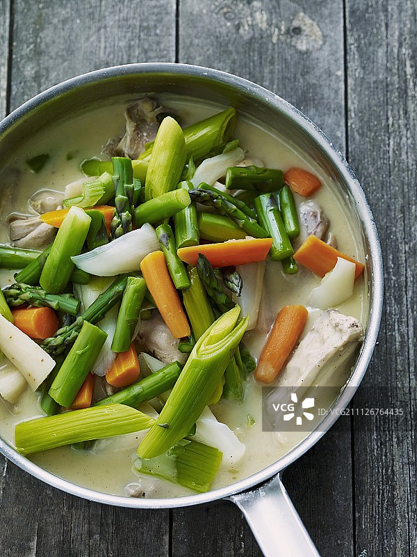 什锦蔬菜炒鸡肉图片素材