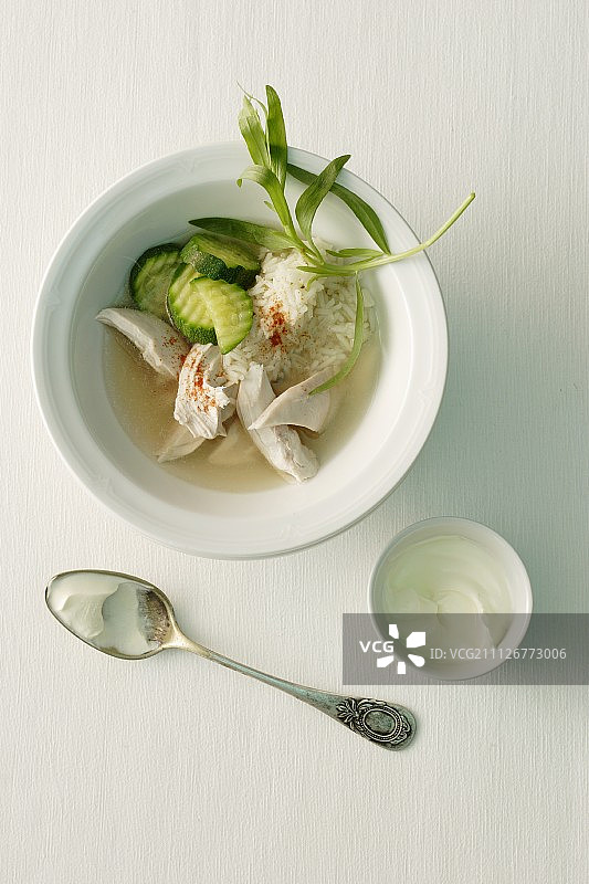 米饭烩鸡图片素材