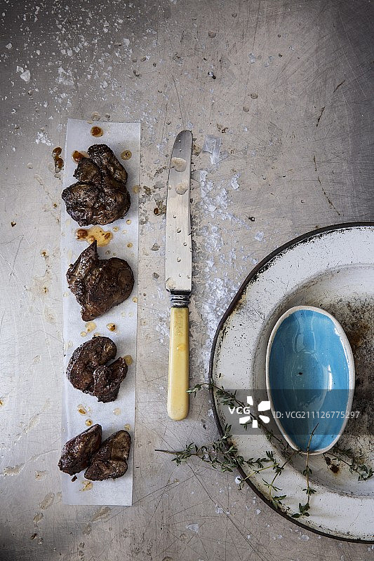 百里香鸡肝图片素材