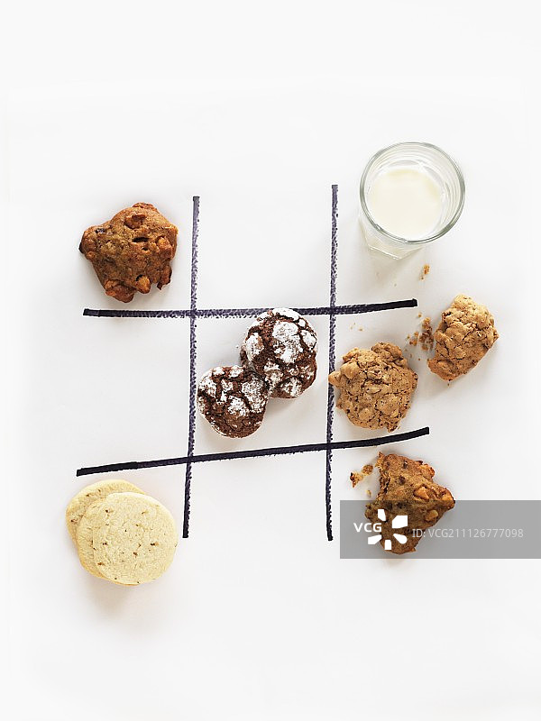 用饼干玩的井字游戏图片素材