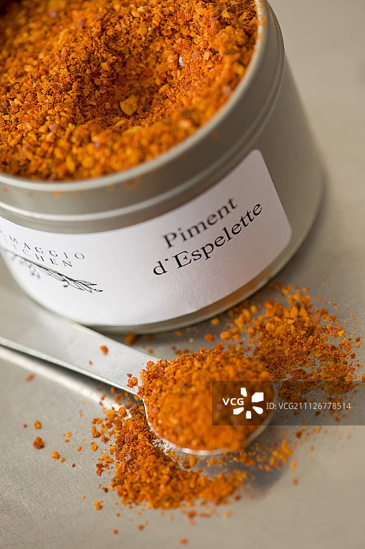 埃斯佩莱特辣椒罐头图片素材