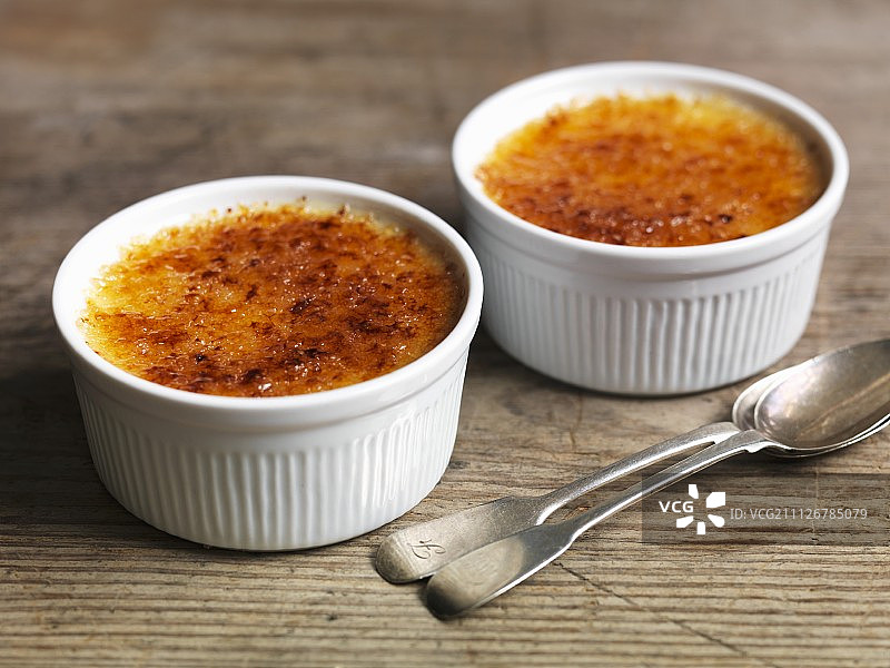 焦糖布丁图片素材