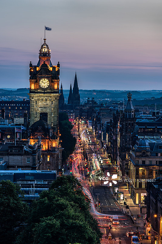 王子街入夜图片素材