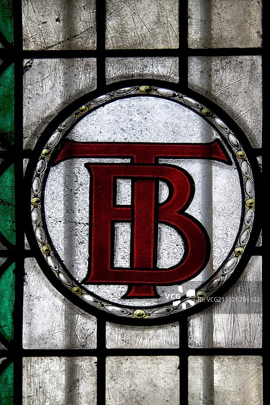 荷兰恩斯赫德Blijdenstein家族前Twentsche银行的彩色玻璃窗图片素材