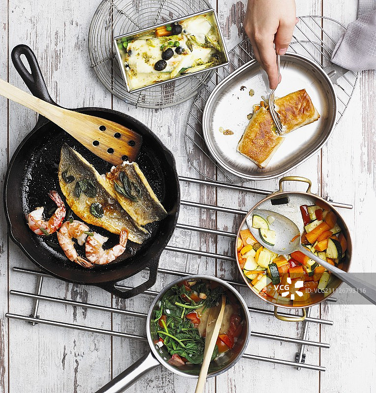 各式低碳水化合物菜肴（俯视）图片素材