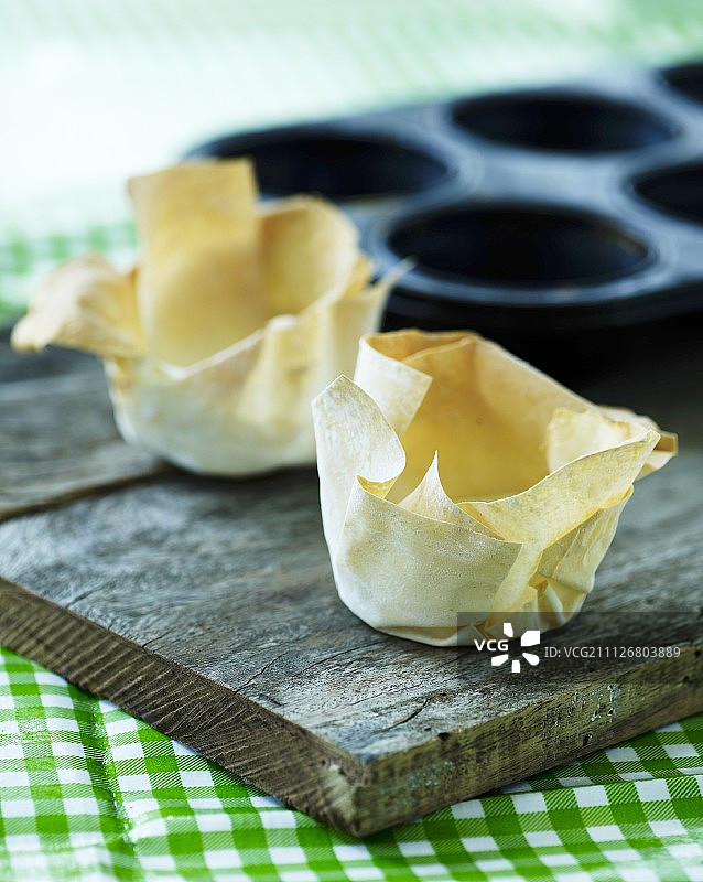 千层酥皮篮图片素材