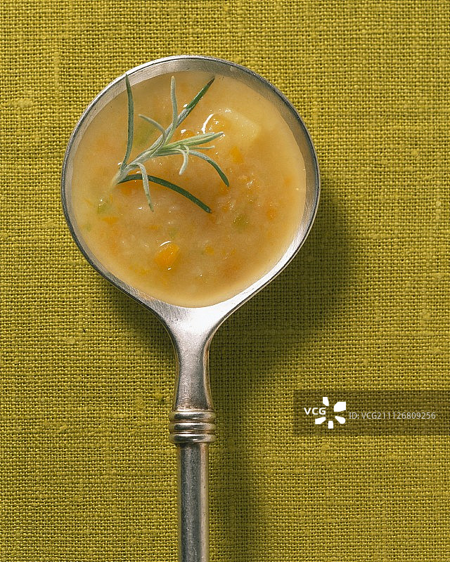 咖喱土豆汤图片素材