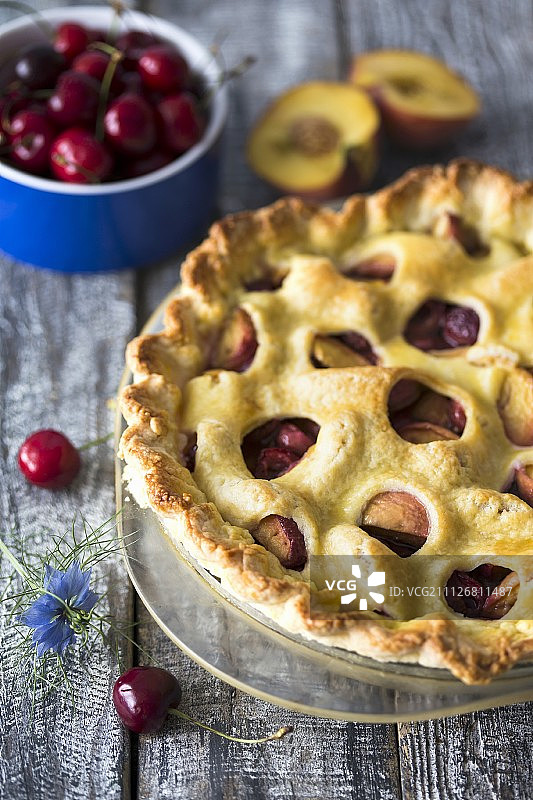 桃子装饰樱桃派图片素材