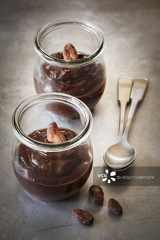 巧克力牛油果慕斯（纯素、无糖、无乳糖）图片素材