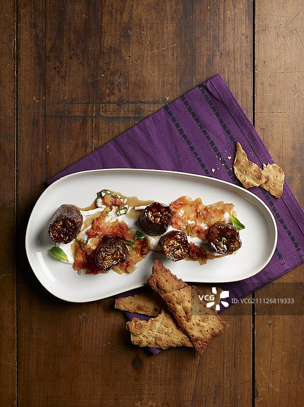 糖醋茄子配无酵饼图片素材