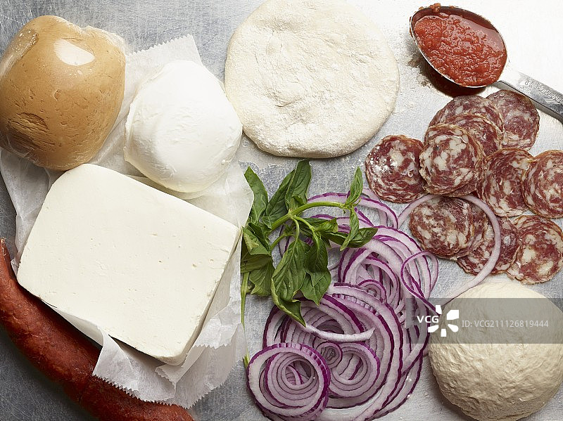 各种披萨食材的组合静物图片素材