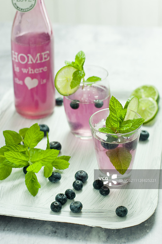 蓝莓柠檬汁图片素材