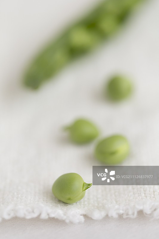 尿在布上图片素材