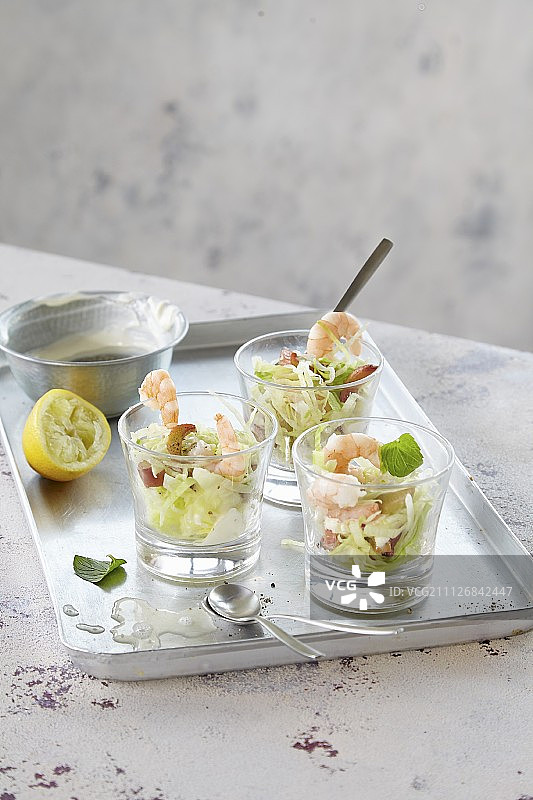 三份鲜虾鸡尾酒图片素材