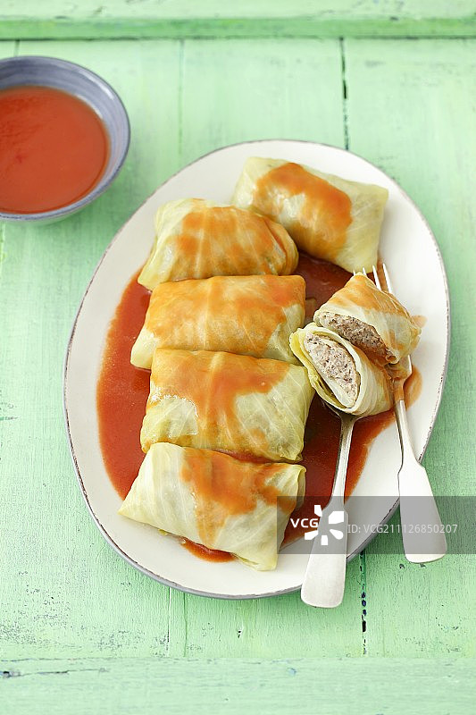 波兰高łąbki（卷心菜包裹肉末米饭馅）图片素材