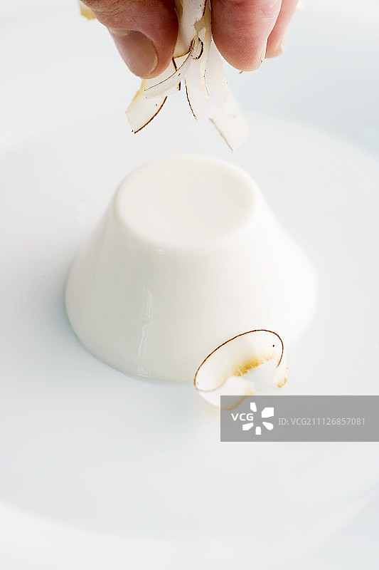 椰子香茅意式奶冻图片素材