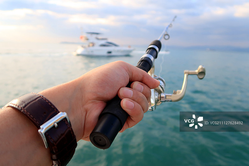 近海钓鱼图片素材