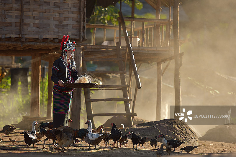 年轻老挝族人图片素材