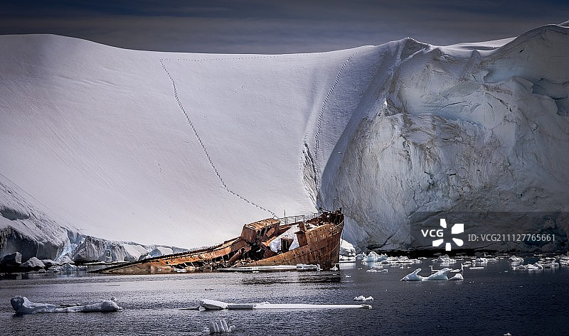 企业岛沉船-41070图片素材