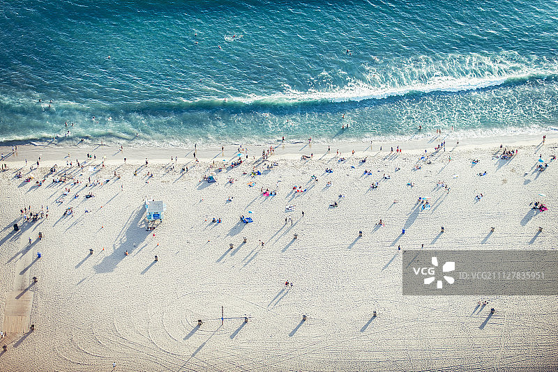 从直升机上看到的圣莫尼卡海滩图片素材