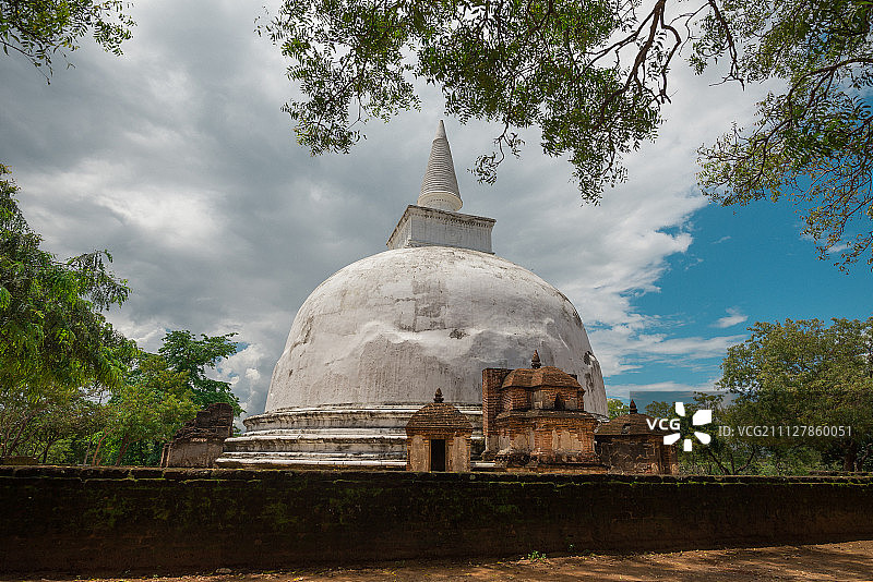 斯里兰卡波隆纳鲁瓦兰卡提拉卡佛塔图片素材