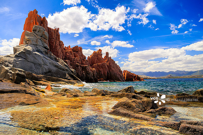 海滩岩石景观图片素材