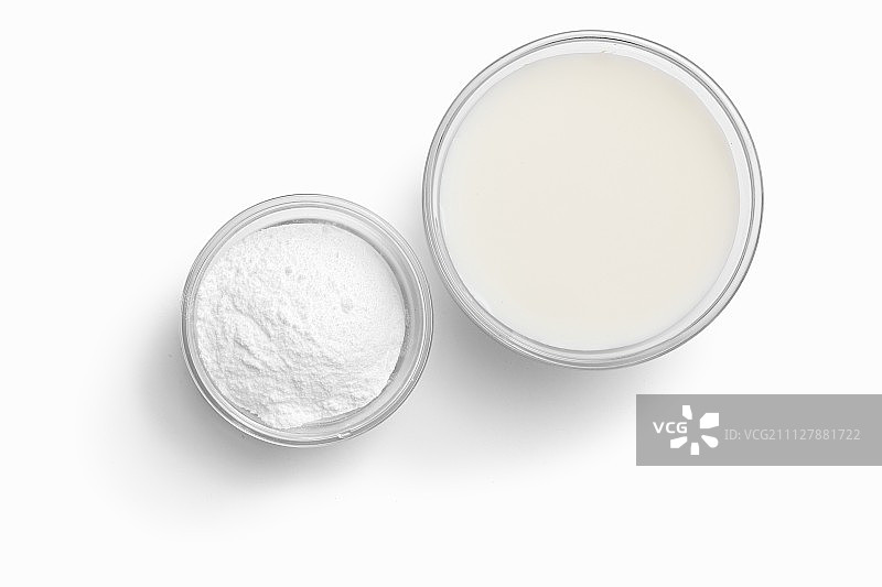 牛奶和奶粉图片素材