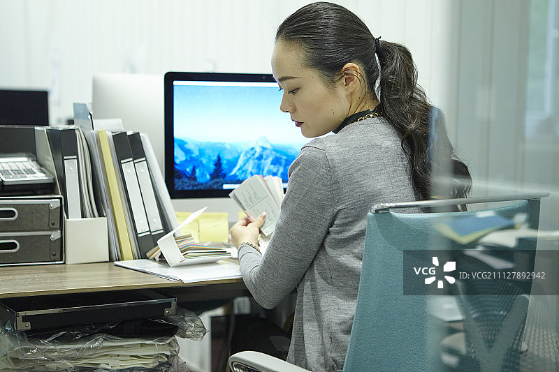 商务女人 公司职员 文职图片素材